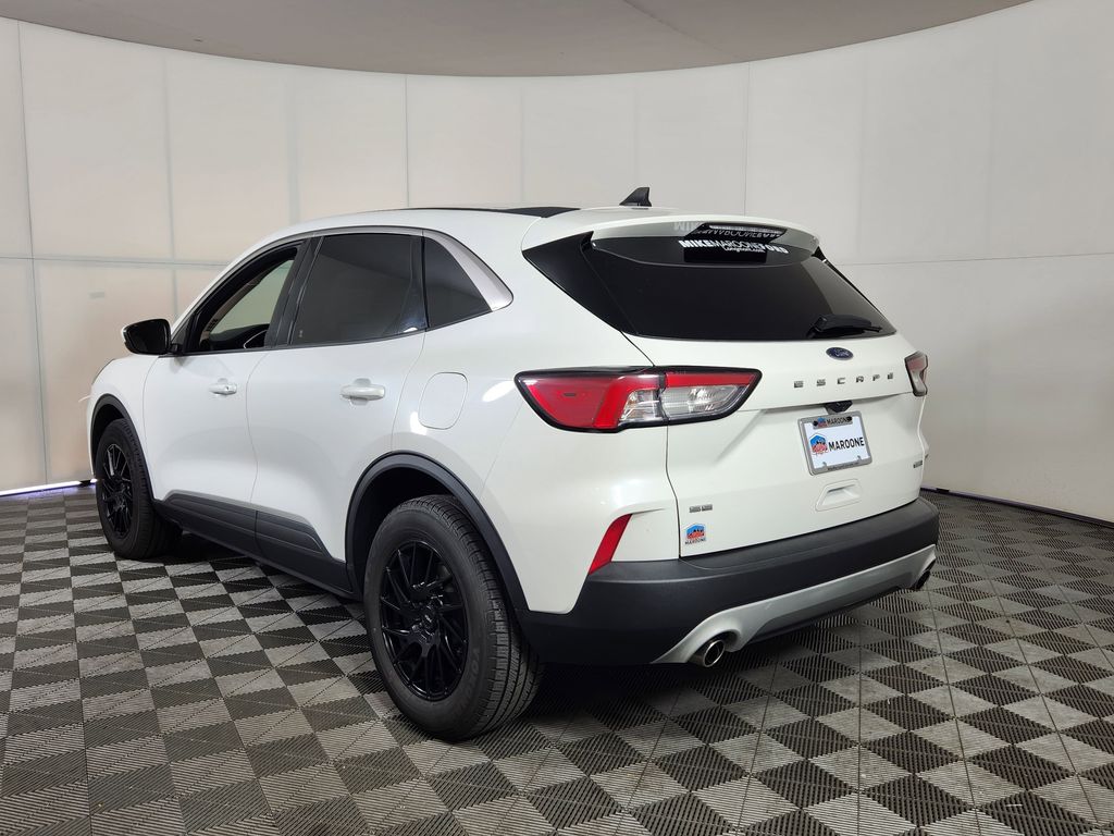Used 2020 Ford Escape - photo 7