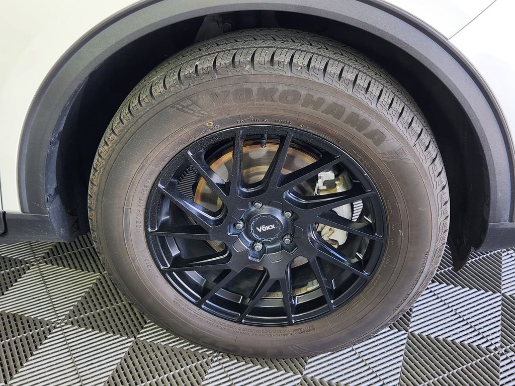 Used 2020 Ford Escape - photo 6