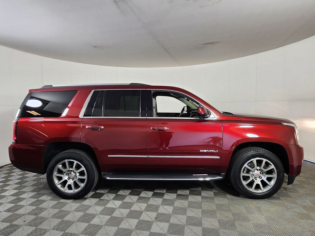 Used 2018 GMC Yukon - photo 10
