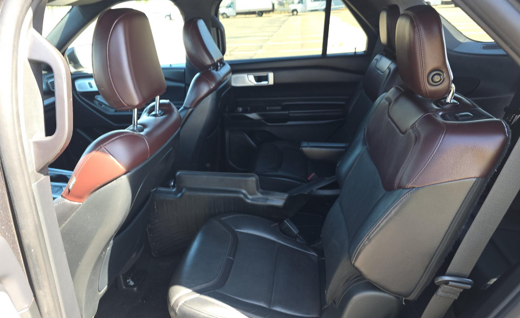 Used 2020 Ford Explorer - photo 8