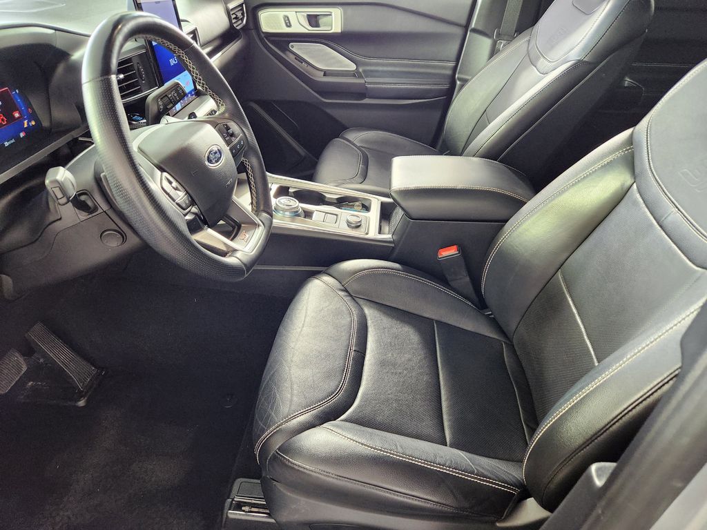 Used 2020 Ford Explorer - photo 5