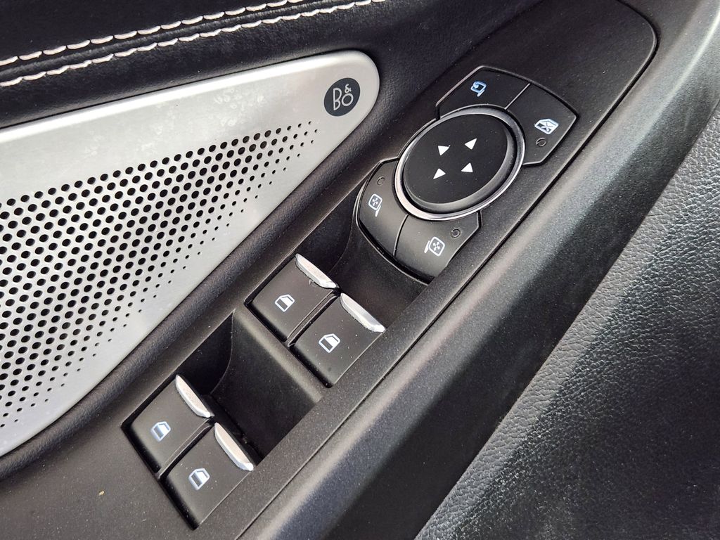 Used 2020 Ford Explorer - photo 11