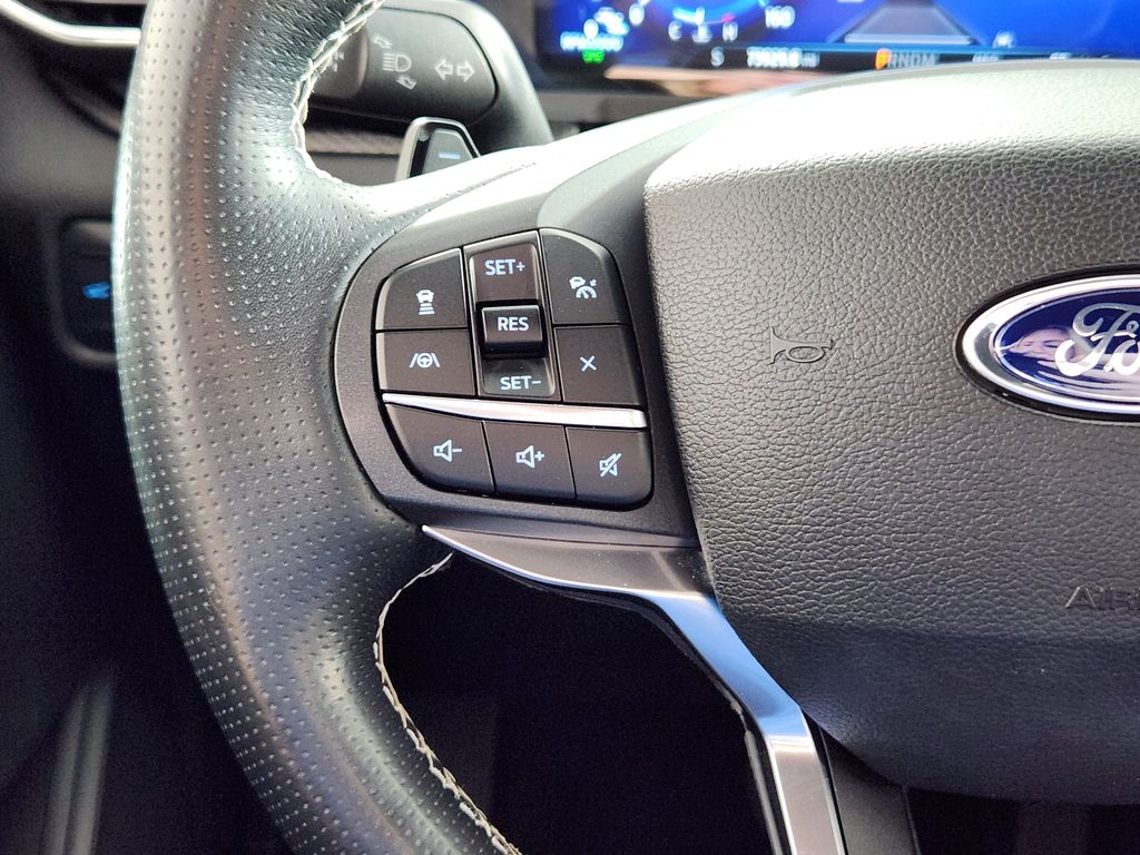 Used 2020 Ford Explorer - photo 12