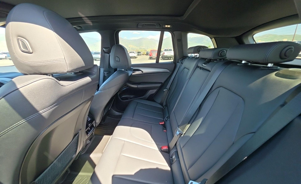 Used 2018 BMW X3 - photo 10