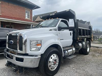 Used 2019 Ford F-750 - photo 1