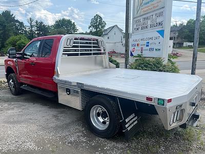 New 2025 Ford F-350 Super Cab Flatbed Truck for sale #T025089W - photo 2