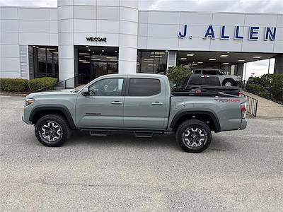 Used 2023 Toyota Tacoma - photo 1