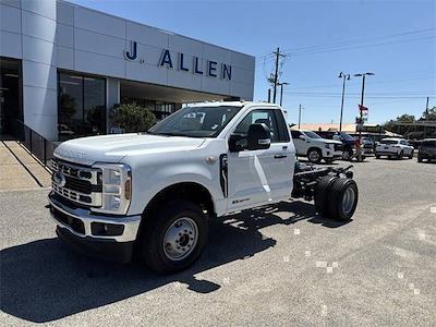 New 2026 Ford F-350 XL Regular Cab 4WD Cab Chassis for sale #F02049 - photo 1