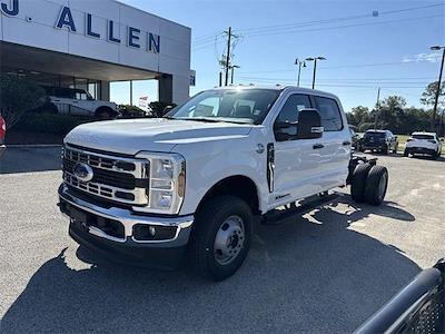 New 2026 Ford F-350 Crew Cab Cab Chassis for sale #F02116 - photo 1