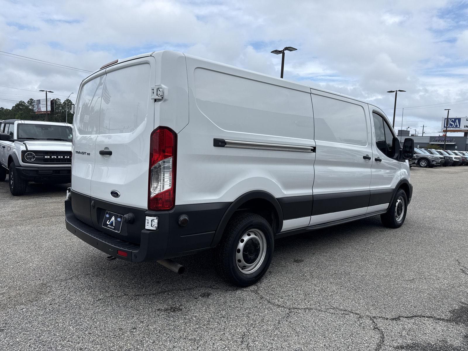 Used 2020 Ford Transit 150 - photo 5