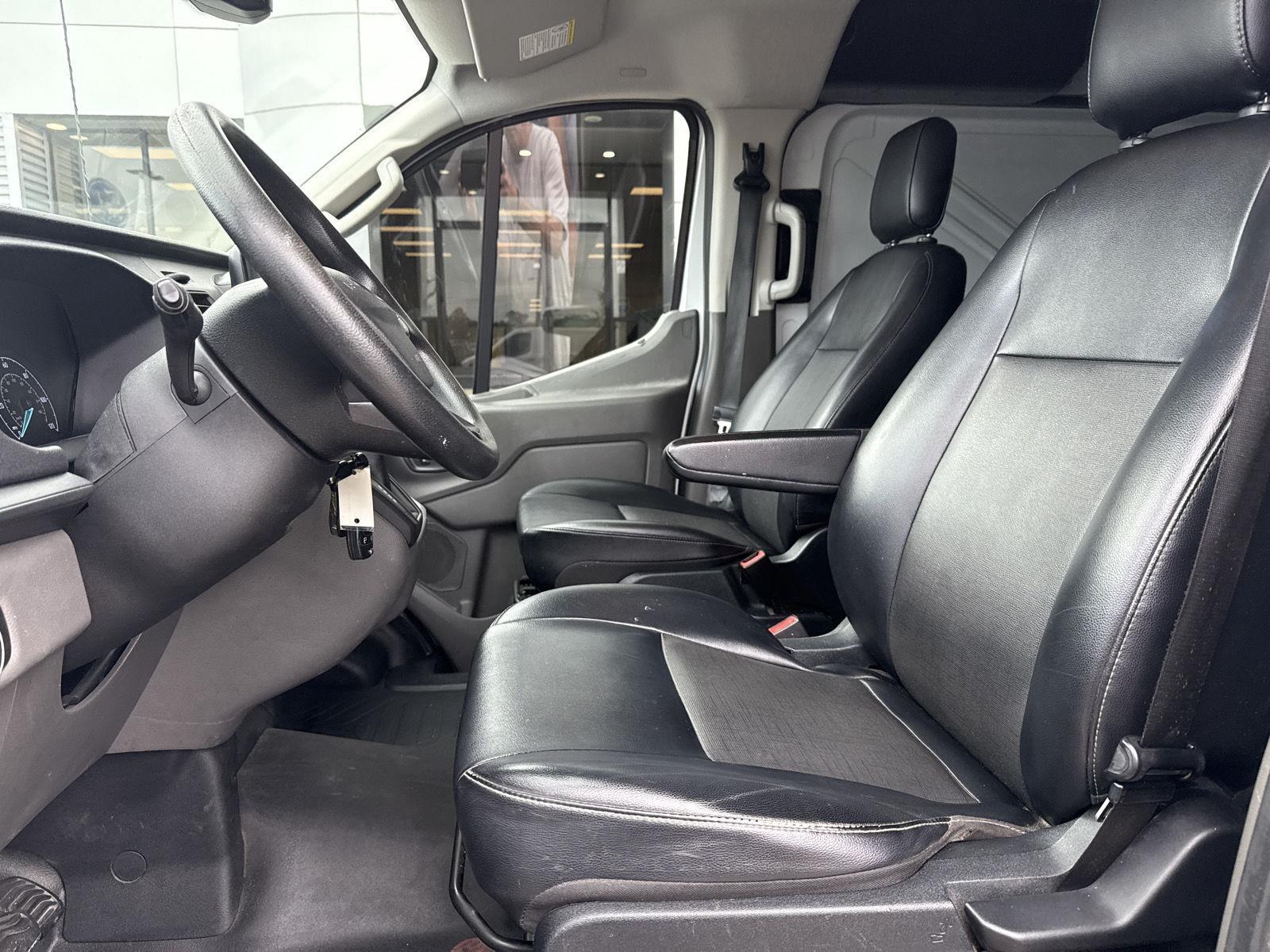 Used 2020 Ford Transit 150 - photo 1