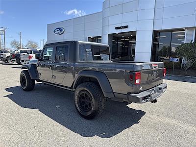 Used 2020 Jeep Gladiator - photo 1