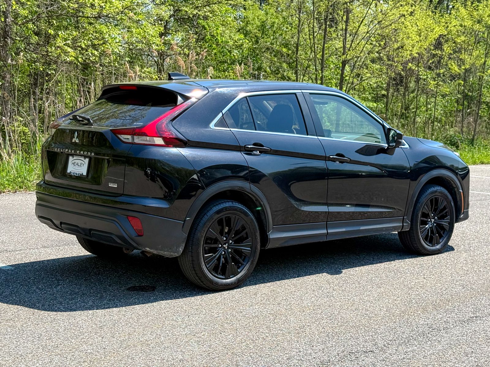 Used 2022 Mitsubishi Eclipse Cross - photo 8