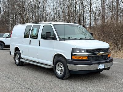Used 2022 Chevrolet Express 2500 - photo 1