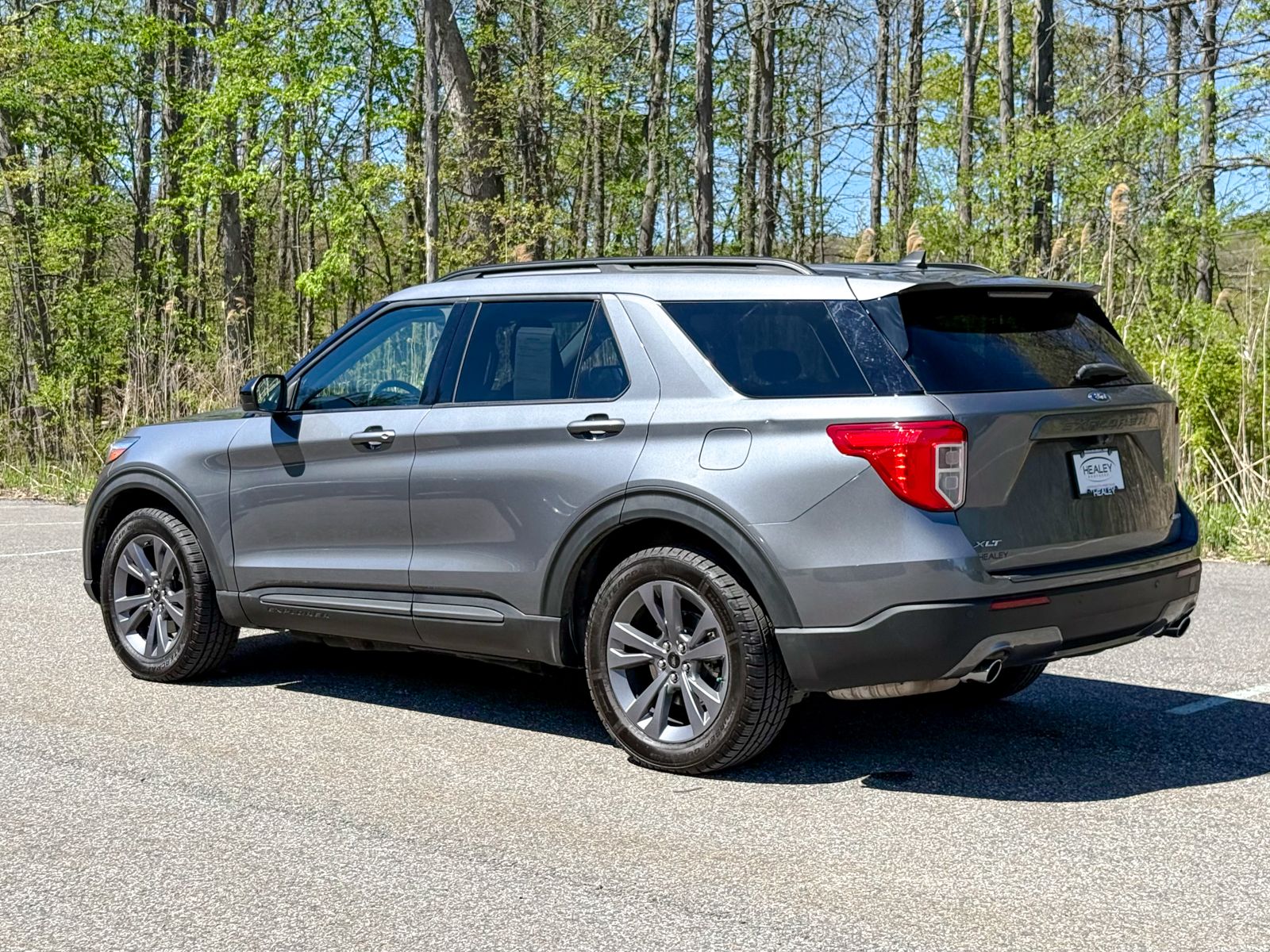 Used 2022 Ford Explorer - photo 7