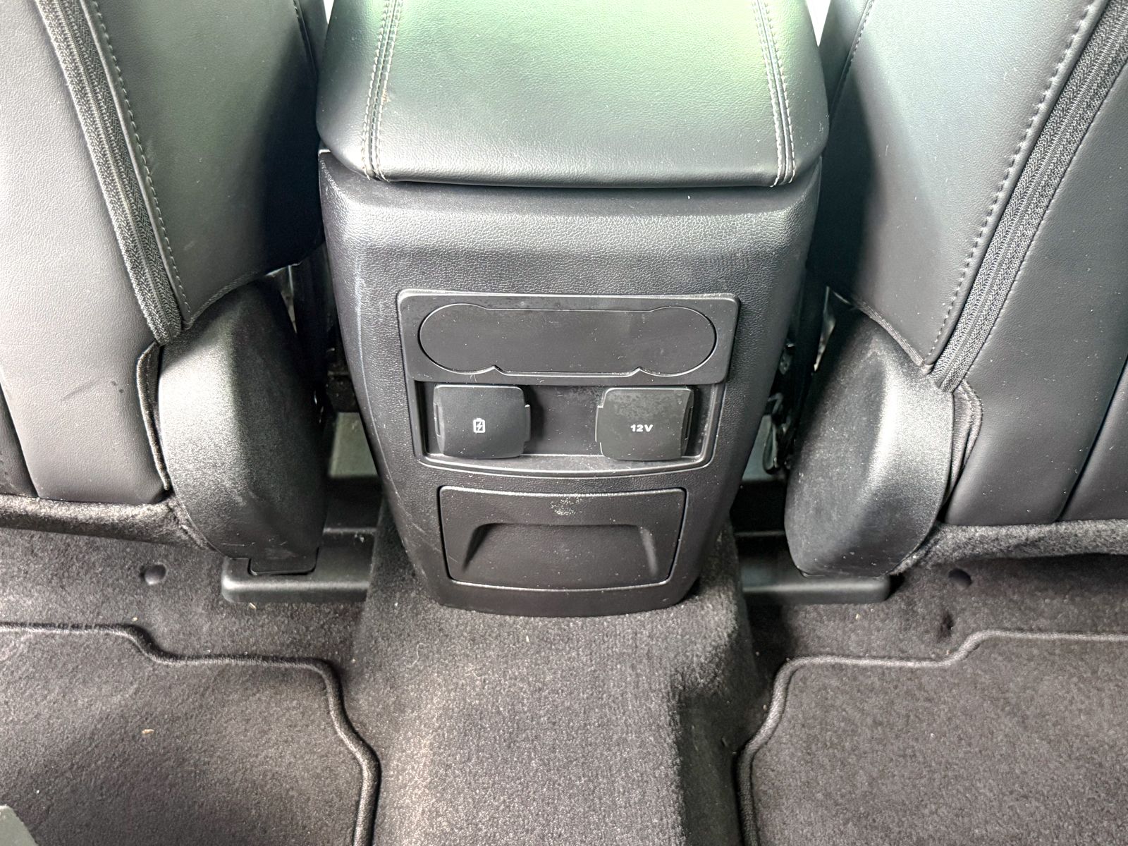 Used 2024 Ford Explorer - photo 25