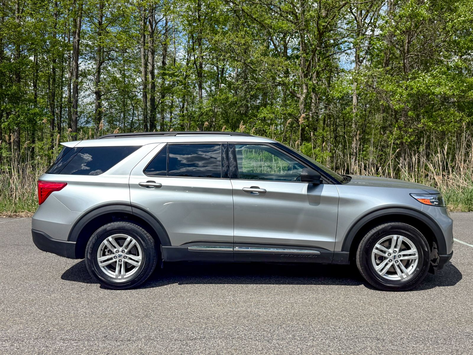 Used 2024 Ford Explorer - photo 9
