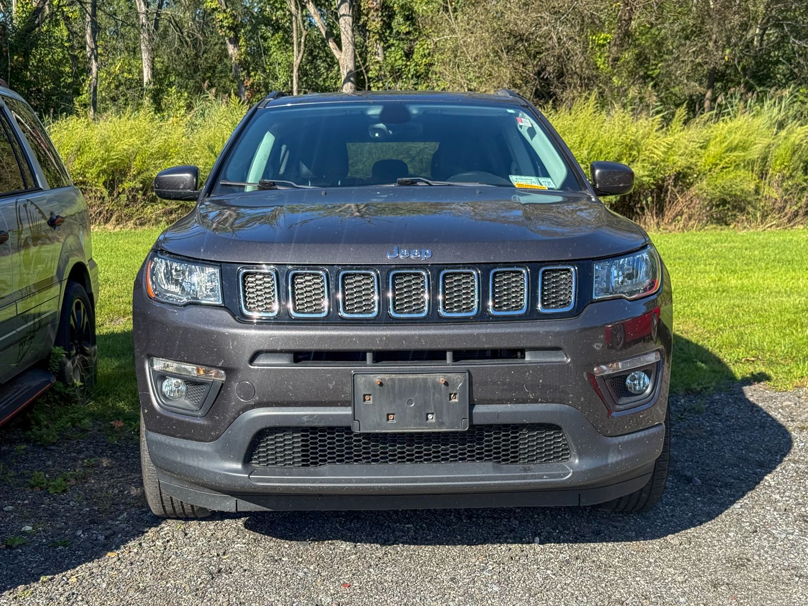 Used 2018 Jeep Compass - photo 2
