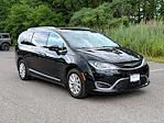 2018 Chrysler Pacifica FWD Minivan for sale #LU5573F - photo 1