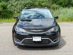 2018 Chrysler Pacifica FWD Minivan for sale #LU5573F - photo 4