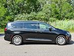 2018 Chrysler Pacifica FWD Minivan for sale #LU5573F - photo 7