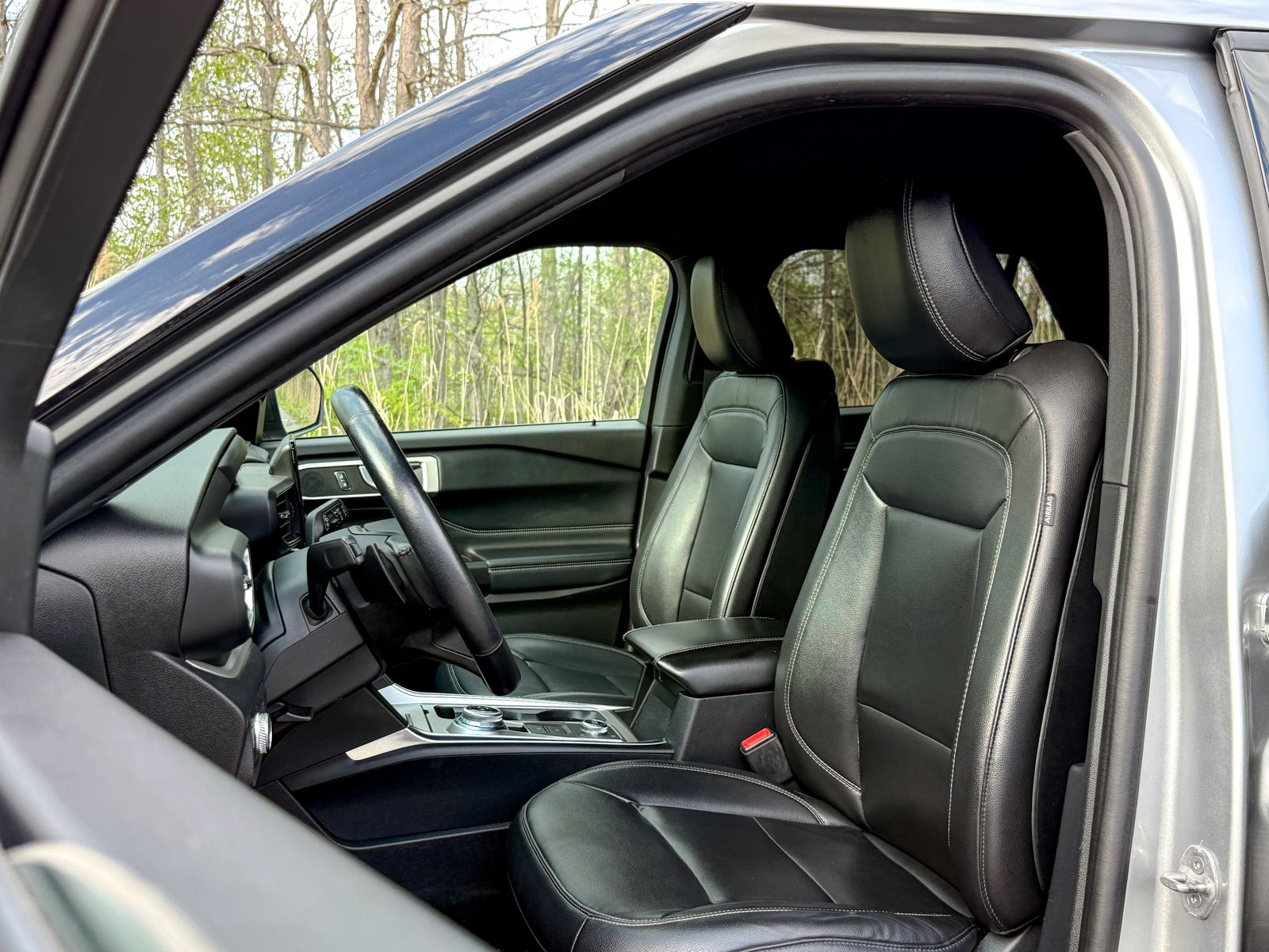 Used 2020 Ford Explorer - photo 10