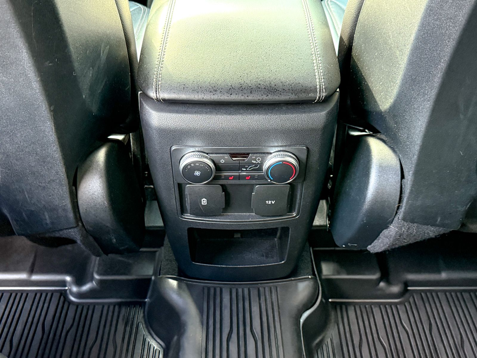 Used 2020 Ford Explorer - photo 15