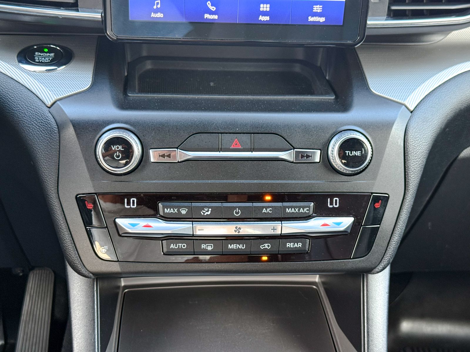 Used 2020 Ford Explorer - photo 21