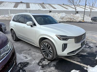 Used 2025 Volvo XC90 - photo 1