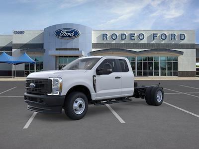 2025 Ford F-350 Super Cab DRW 4WD Cab Chassis for sale #R25736 - photo 1