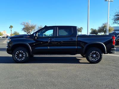 Used 2025 Chevrolet Silverado 1500 - photo 1