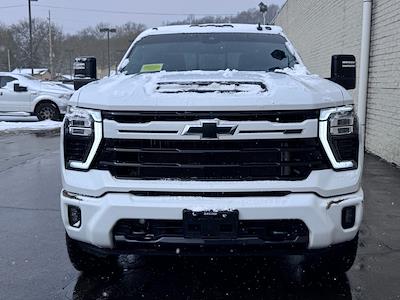 Used 2024 Chevrolet Silverado 3500 - photo 1