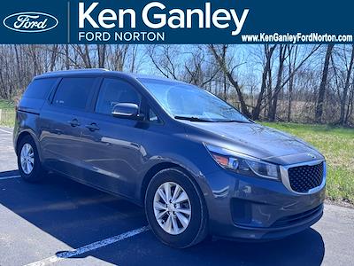 Used 2016 Kia Sedona - photo 1