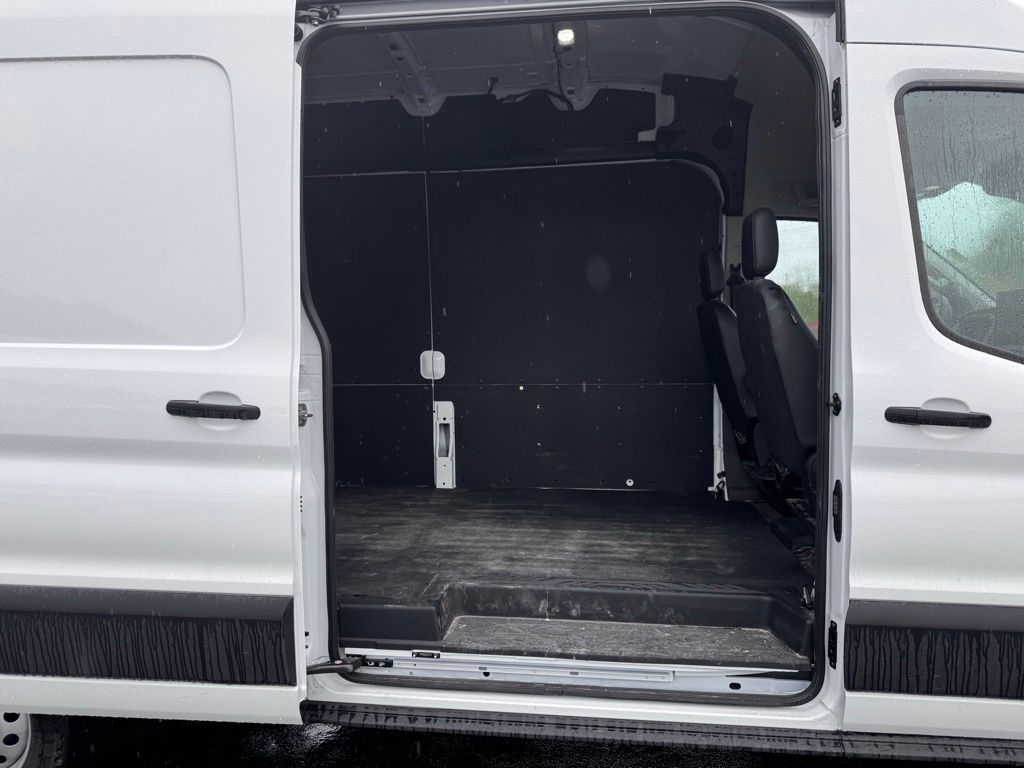 Used 2026 Ford Transit 350 - photo 24