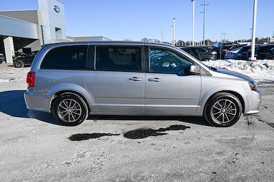 Used 2015 Dodge Grand Caravan SXT Minivan for sale #36504B - photo 2