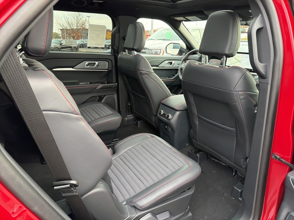 New 2026 Ford Explorer - photo 23