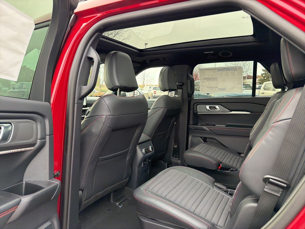 New 2026 Ford Explorer - photo 25