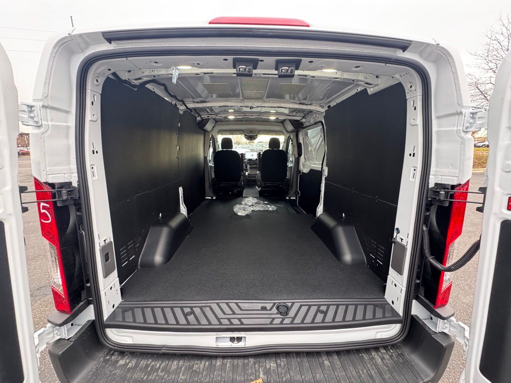 New 2026 Ford Transit 150 - photo 17