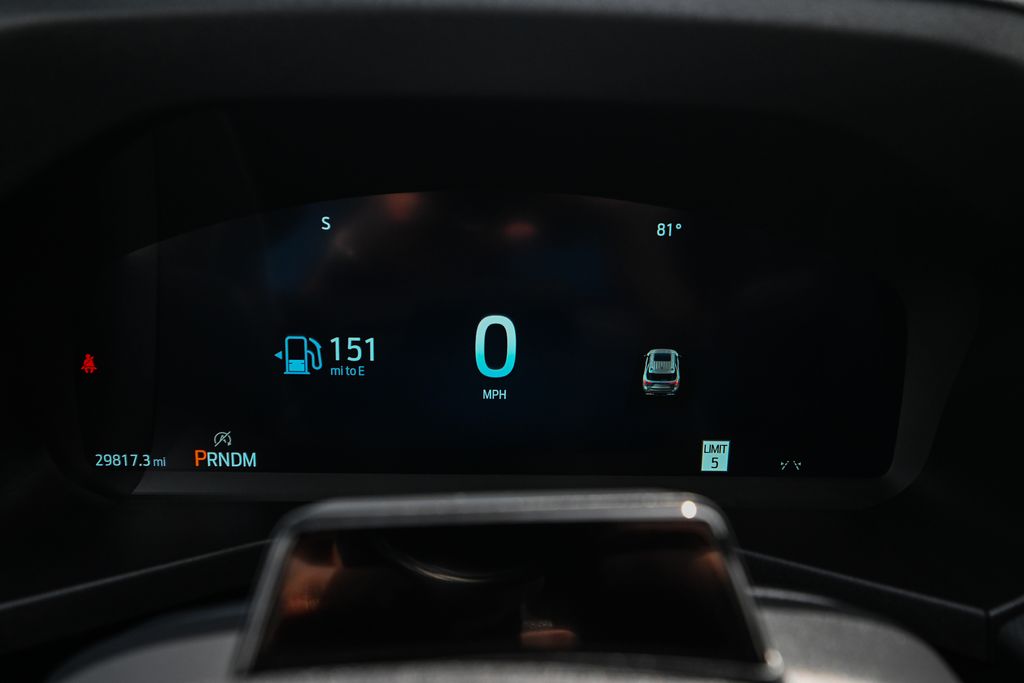 Used 2025 Ford Explorer - photo 40