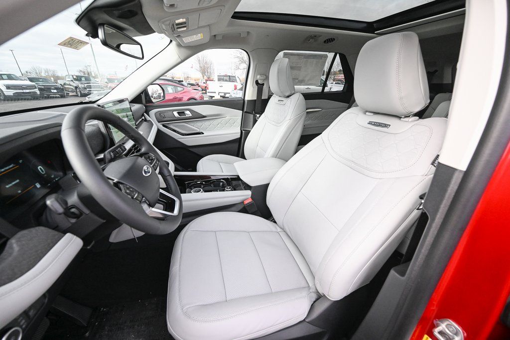 New 2026 Ford Explorer - photo 17