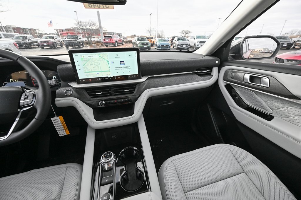 New 2026 Ford Explorer - photo 31