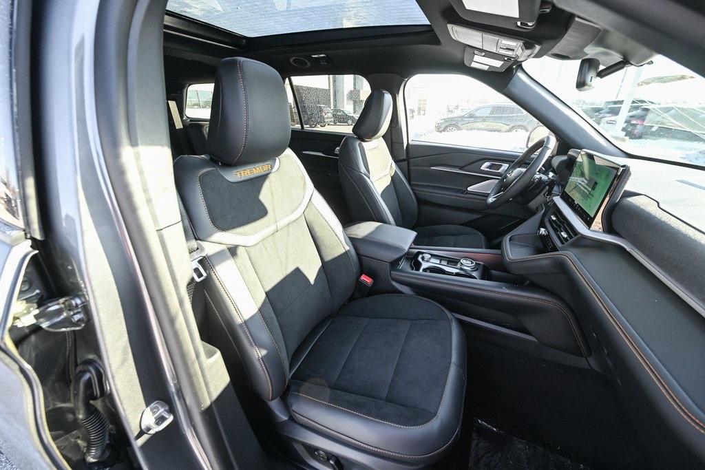 New 2026 Ford Explorer - photo 25