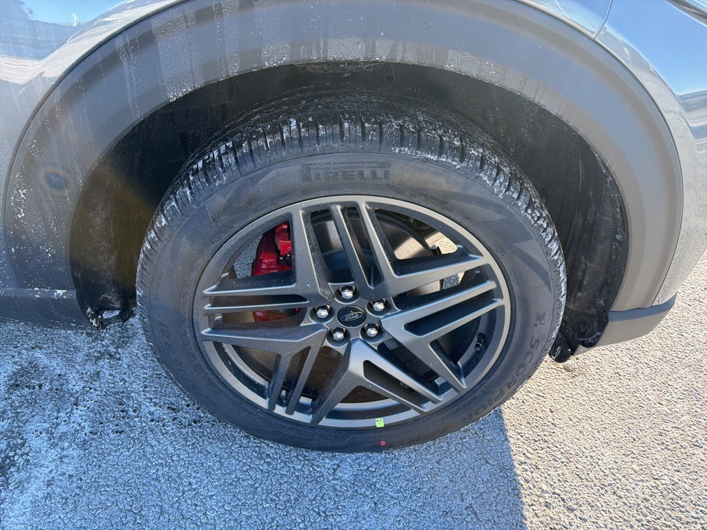 New 2026 Ford Explorer - photo 19