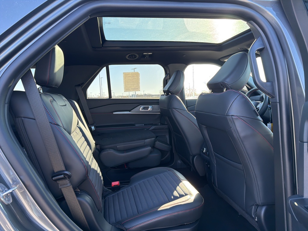 New 2026 Ford Explorer - photo 23
