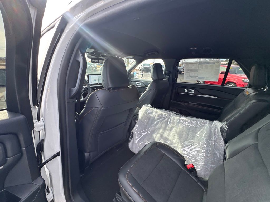 New 2026 Ford Explorer - photo 12