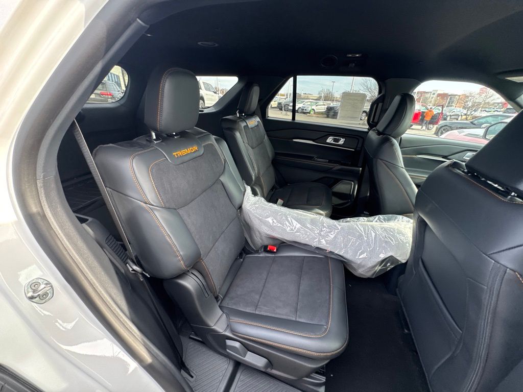 New 2026 Ford Explorer - photo 20