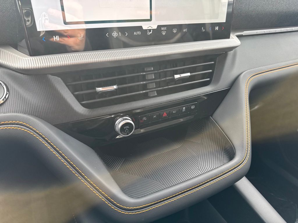 New 2026 Ford Explorer - photo 26