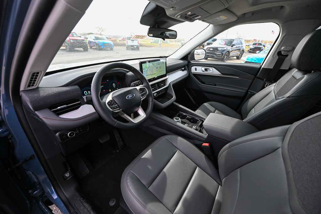 New 2026 Ford Explorer - photo 18