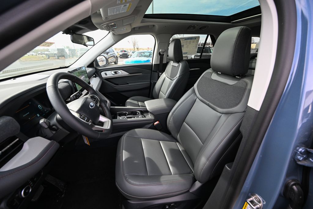 New 2026 Ford Explorer - photo 19