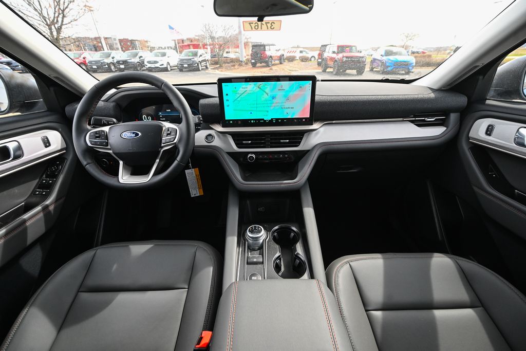 New 2026 Ford Explorer - photo 30